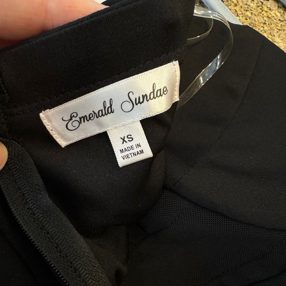 Emerald Sundae Black Spaghetti Strap Dress - Picture 11 of 14